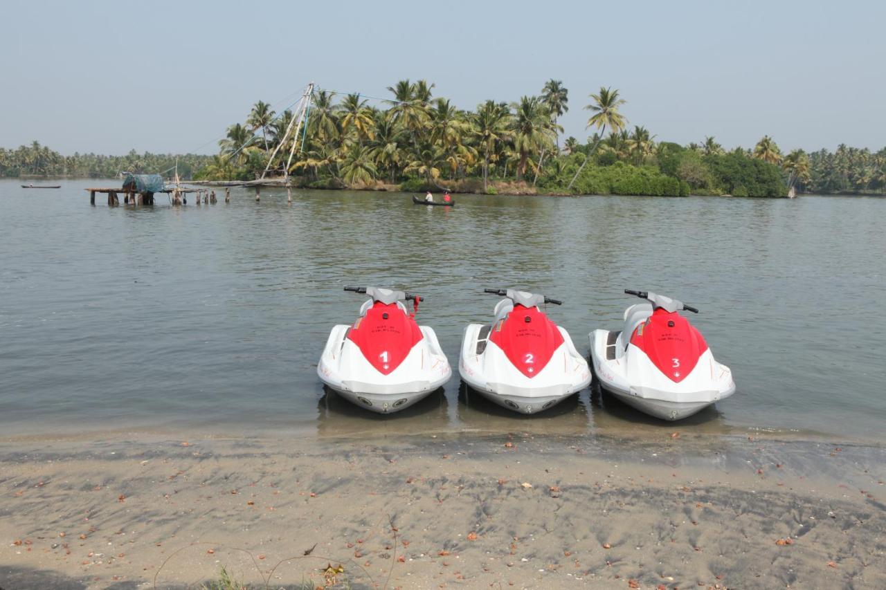 Regant Lake Village, Kollam. Chavara Exterior photo